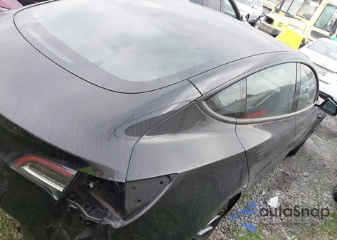 2023 Tesla Model 3 Rear-Wheel Drive из США, поврежденный, VIN 5YJ3E1EA8PF518200